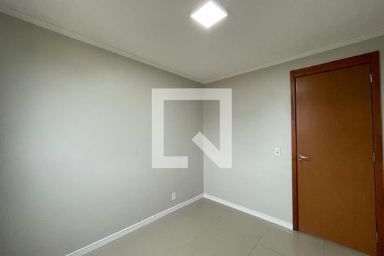 Apartamento à venda com 2 quartos, 46m² em Pinheiro, São Leopoldo