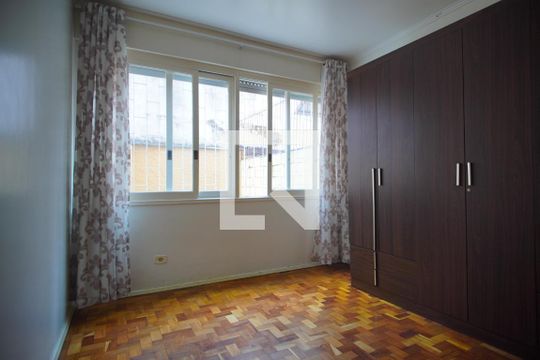 Quarto de apartamento à venda com 1 quarto, 40m² em Cristo Redentor, Porto Alegre