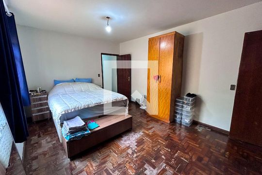 Casa à venda com 4 quartos, 244m² em Pedra Azul, Contagem