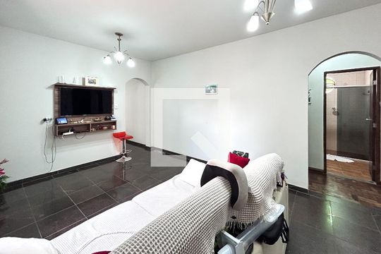 Casa à venda com 4 quartos, 244m² em Pedra Azul, Contagem