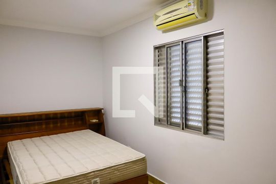 Quarto 1 de casa para alugar com 2 quartos, 150m² em Presidente Altino, Osasco