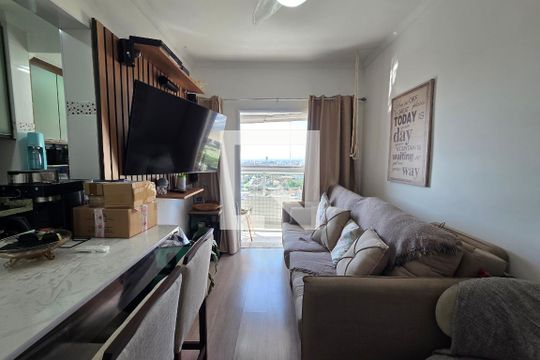 Sala de apartamento para alugar com 1 quarto, 50m² em Guilhermina, Praia Grande