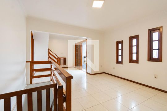 Casa para alugar com 5 quartos, 417m² em Harmonia, Canoas