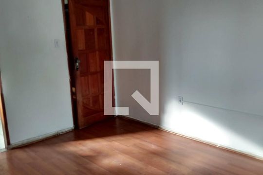 Sala de apartamento para alugar com 1 quarto, 46m² em Santa Teresa, Rio de Janeiro