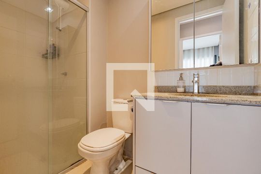 Banheiro de apartamento à venda com 1 quarto, 33m² em Ipiranga, São Paulo