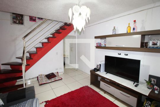 Sala de casa de condomínio à venda com 3 quartos, 175m² em Itaquera, São Paulo