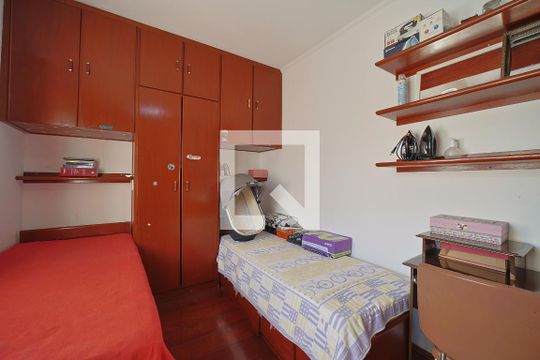 Quarto 1 de casa à venda com 4 quartos, 200m² em Vila Salete, São Paulo