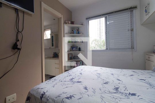Suíte de apartamento à venda com 4 quartos, 102m² em Vila Mariana, São Paulo