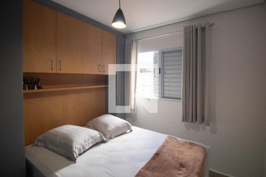 Quarto 1 de apartamento à venda com 2 quartos, 40m² em Vila Mazzei, São Paulo
