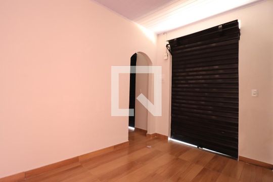 Sala de casa para alugar com 1 quarto, 50m² em Morumbi, Uberlândia