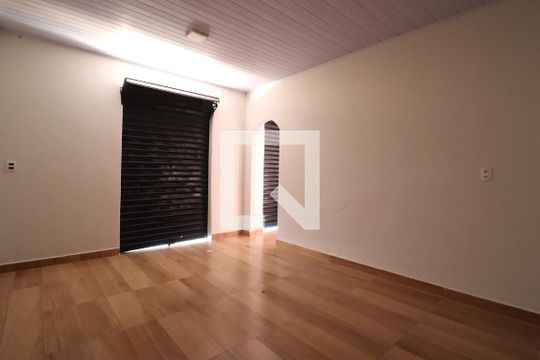 Quarto de casa para alugar com 1 quarto, 50m² em Morumbi, Uberlândia
