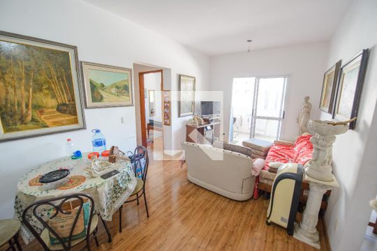 Sala de apartamento para alugar com 2 quartos, 60m² em Parque Residencial Bom Conselho, Taubaté