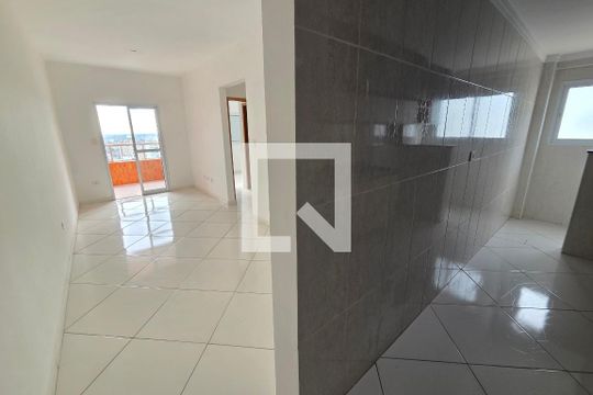 Apartamento para alugar com 2 quartos, 60m² em Cidade Ocian, Praia Grande