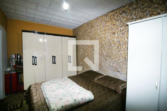 Quarto 1 de casa para alugar com 3 quartos, 180m² em Olaria, Rio de Janeiro