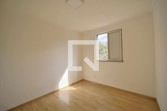 Quarto 2 de apartamento à venda com 2 quartos, 52m² em Jardim Danfer, São Paulo