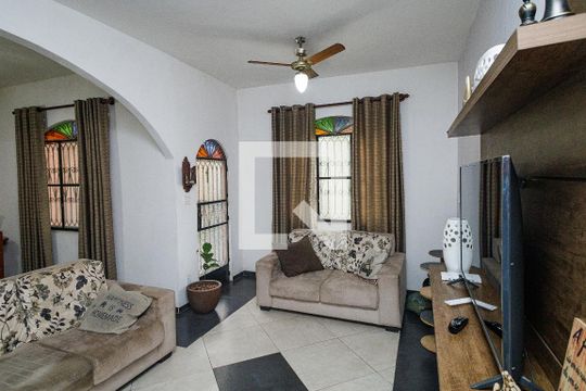 Casa à venda com 5 quartos, 550m² em Campo Grande, Rio de Janeiro