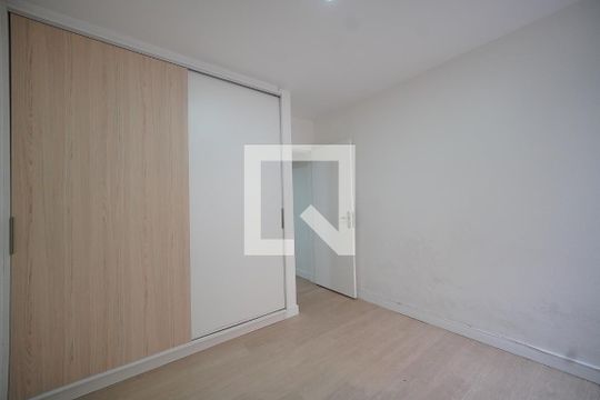 Quarto de apartamento para alugar com 1 quarto, 47m² em Kobrasol, São José