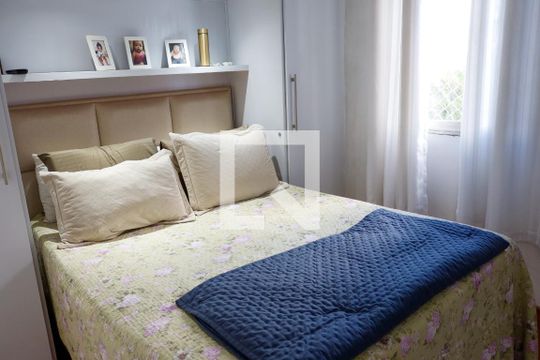 Quarto 1 de apartamento à venda com 2 quartos, 60m² em I.a.p.i., Osasco