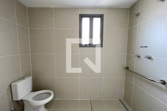 Banheiro de apartamento à venda com 1 quarto, 26m² em Butantã, São Paulo