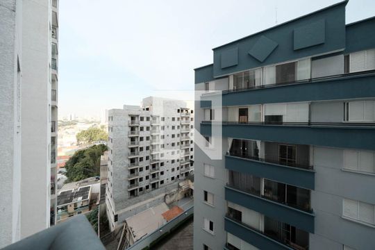 Sala/Cozinha de apartamento para alugar com 2 quartos, 36m² em Vila Nova, São Paulo