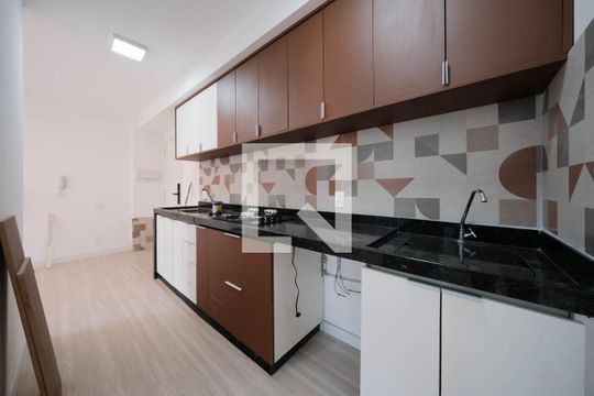 Sala/Cozinha de apartamento para alugar com 2 quartos, 36m² em Vila Nova, São Paulo