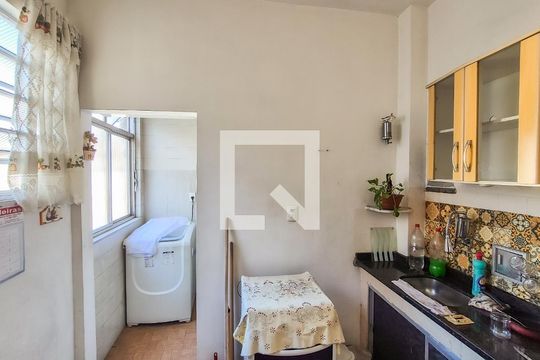 Cozinha  de apartamento à venda com 2 quartos, 80m² em Penha, Rio de Janeiro