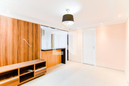 Apartamento à venda com 3 quartos, 63m² em Parque Cecap, Guarulhos