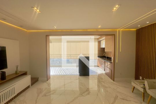Sala de apartamento à venda com 3 quartos, 110m² em Vila Leonor, Guarulhos
