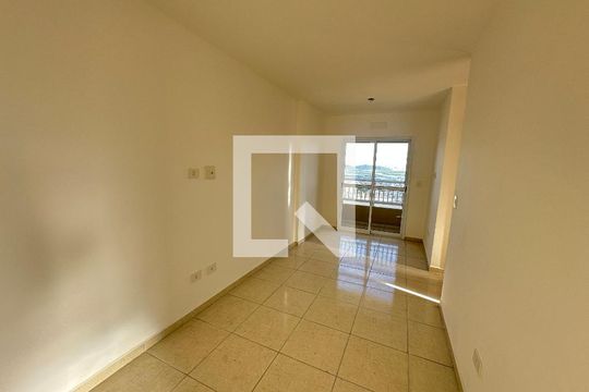 Sala de apartamento para alugar com 2 quartos, 46m² em Parque Sao Vicente, São Vicente