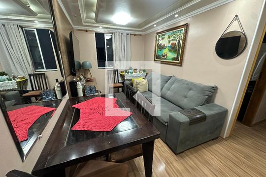 Sala de apartamento à venda com 2 quartos, 48m² em Jardim Regina, São Paulo