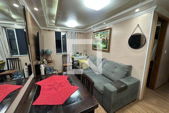 Sala de apartamento à venda com 2 quartos, 48m² em Jardim Regina, São Paulo