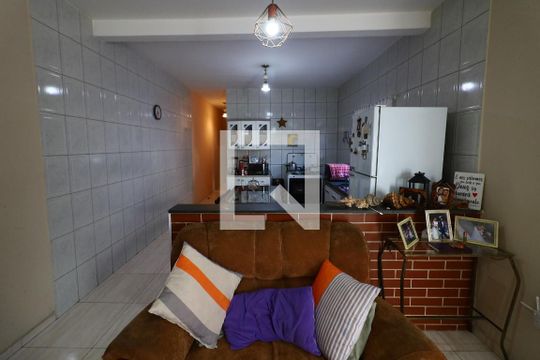 Sala/Cozinha de casa à venda com 5 quartos, 260m² em Conceicao, Osasco