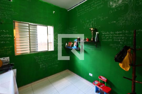 Quarto 1 de casa à venda com 5 quartos, 260m² em Conceicao, Osasco