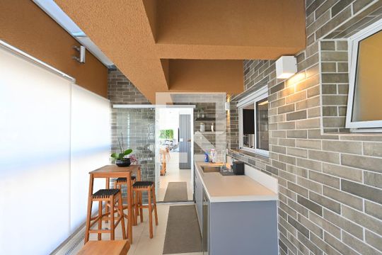 Varanda de apartamento à venda com 3 quartos, 270m² em Vila Mariana, São Paulo