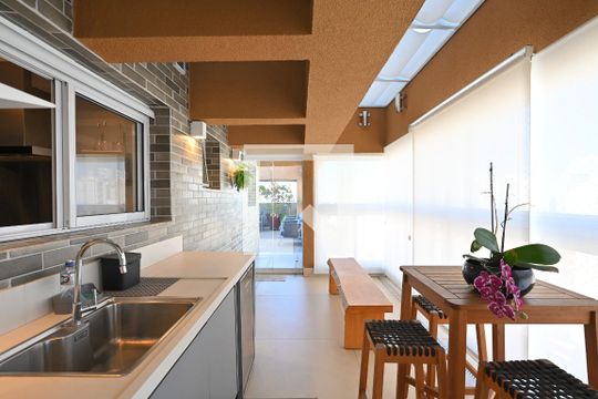 Varanda de apartamento à venda com 3 quartos, 270m² em Vila Mariana, São Paulo