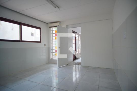 Quarto 1 de casa para alugar com 3 quartos, 250m² em Moinhos de Vento, Porto Alegre