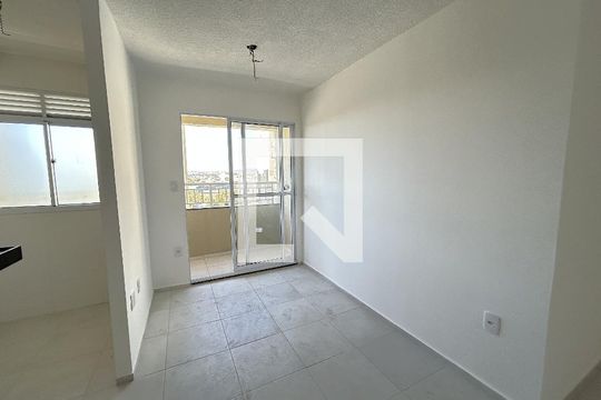 Apartamento para alugar com 2 quartos, 48m² em Del Castilho, Rio de Janeiro