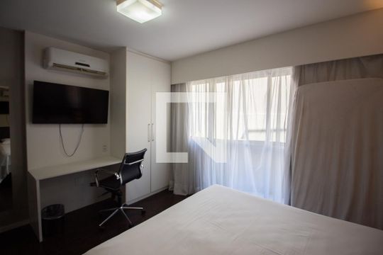 Apartamento à venda com 1 quarto, 30m² em São Luiz, Belo Horizonte