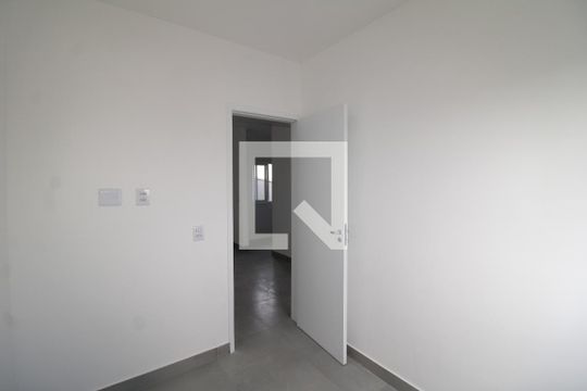 Quarto 1 de apartamento à venda com 2 quartos, 40m² em Jardim Primavera, São Paulo