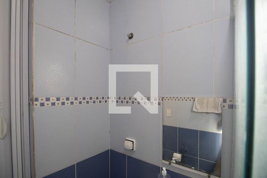 Banheiro da Suíte de casa à venda com 2 quartos, 250m² em Parque Edu Chaves, São Paulo