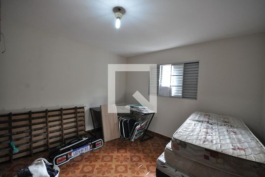 Quarto 1 de casa para alugar com 2 quartos, 90m² em Vila Constança, São Paulo