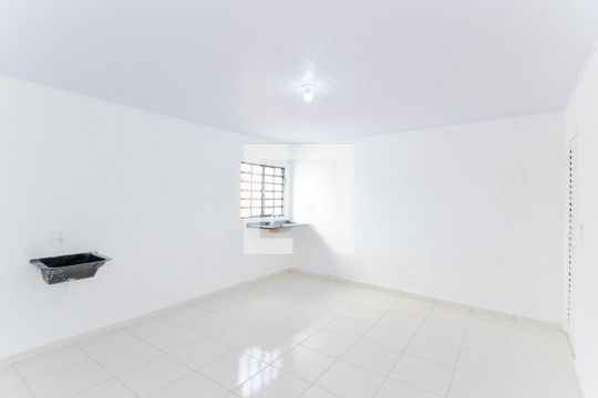 Sala/Cozinha de apartamento para alugar com 1 quarto, 60m² em Recreio São Jorge, Guarulhos