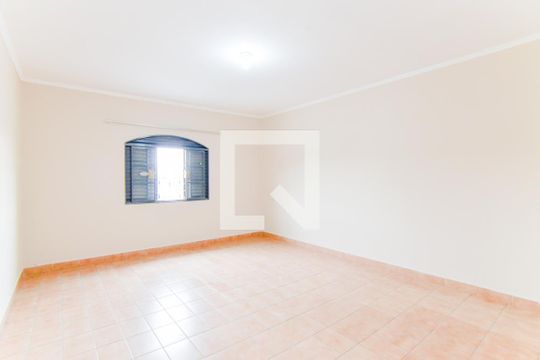 Quarto 1  de casa para alugar com 2 quartos, 125m² em Jardim Ipanema, Guarulhos