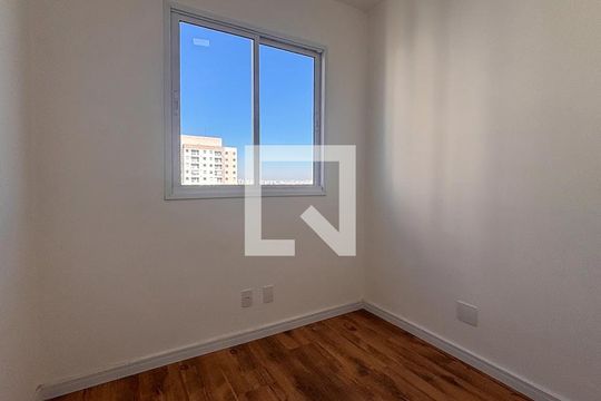Quarto 1 de apartamento à venda com 2 quartos, 42m² em Vila Sao Joao, Guarulhos