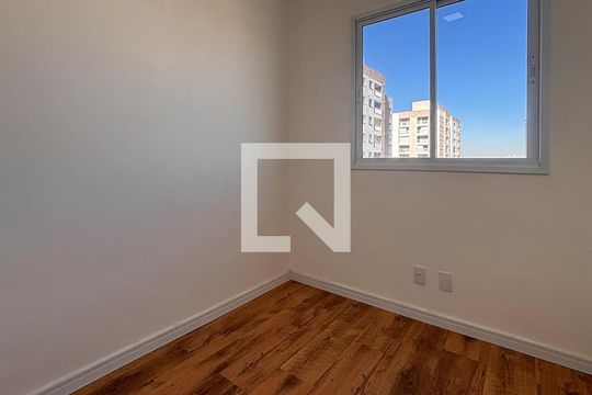 Quarto 1 de apartamento à venda com 2 quartos, 42m² em Vila Sao Joao, Guarulhos