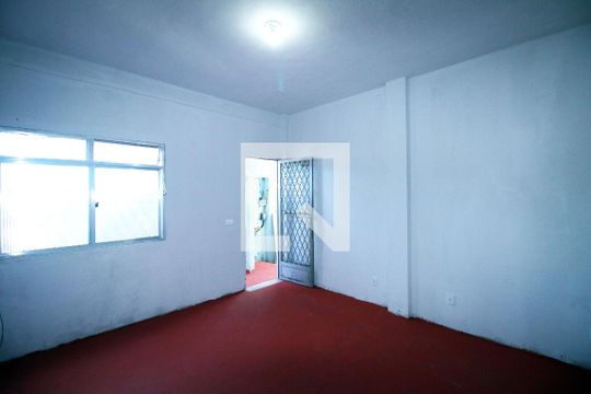 Sala de casa para alugar com 1 quarto, 50m² em Rocha Miranda, Rio de Janeiro