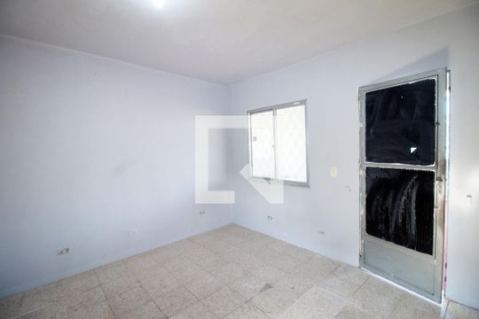 Sala - Quarto de casa para alugar com 1 quarto, 70m² em Rocha Miranda, Rio de Janeiro