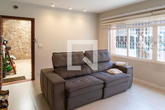 Sala de casa à venda com 3 quartos, 171m² em Jardim Santa Cecilia, Guarulhos