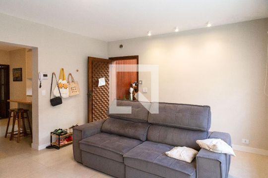 Sala de casa à venda com 3 quartos, 171m² em Jardim Santa Cecilia, Guarulhos