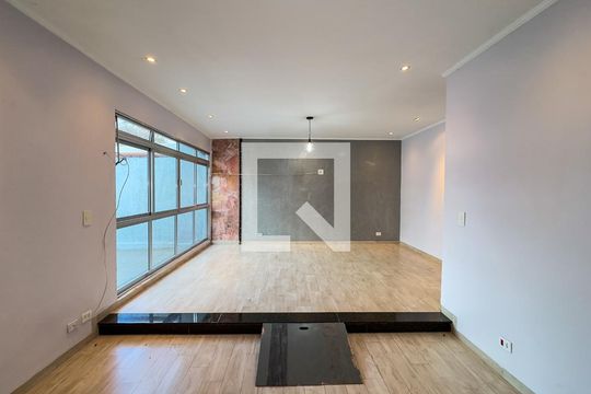 Sala de casa para alugar com 3 quartos, 300m² em Vila Cruzeiro, São Paulo